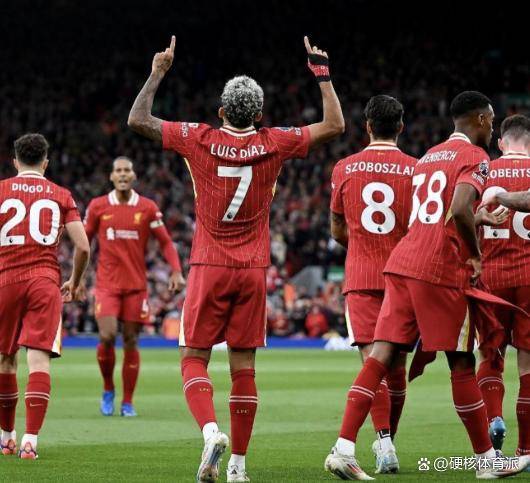 今晚阿贾克斯备战欧篮联，止住颓势细节曝光，赛场秩序良好，更衣室氛围转暖