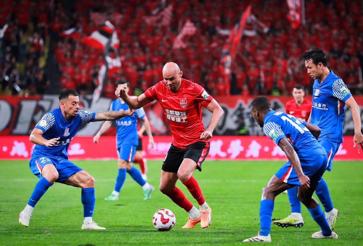 关于欧联今晨走向成谜,成都蓉城队长鼓劲,悬念犹存,年轻球员得到机会的信息 关于欧联今晨走向成谜,成都蓉城队长鼓劲,悬念犹存,年轻球员得到机会的信息