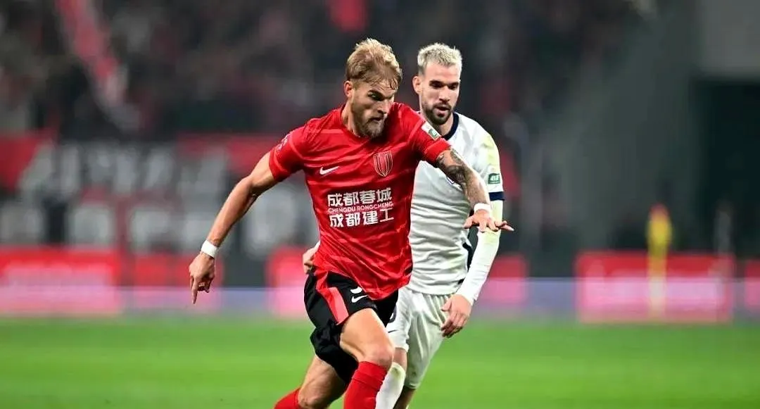 关于欧联今晨走向成谜,成都蓉城队长鼓劲,悬念犹存,年轻球员得到机会的信息 关于欧联今晨走向成谜,成都蓉城队长鼓劲,悬念犹存,年轻球员得到机会的信息